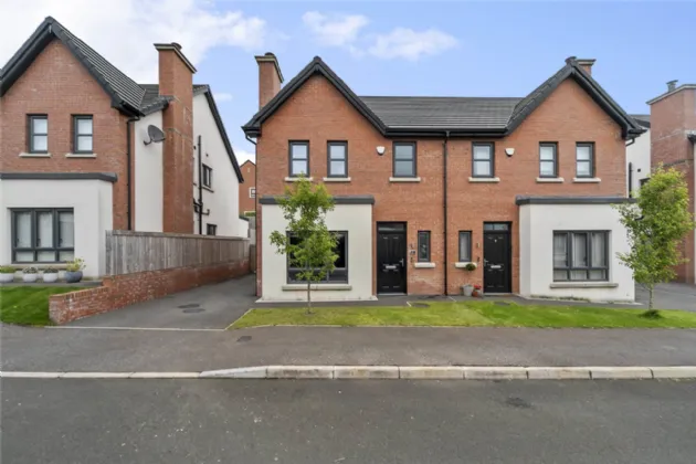 7 Brooke Hall Mews, Belfast, County Down, BT8 6WW