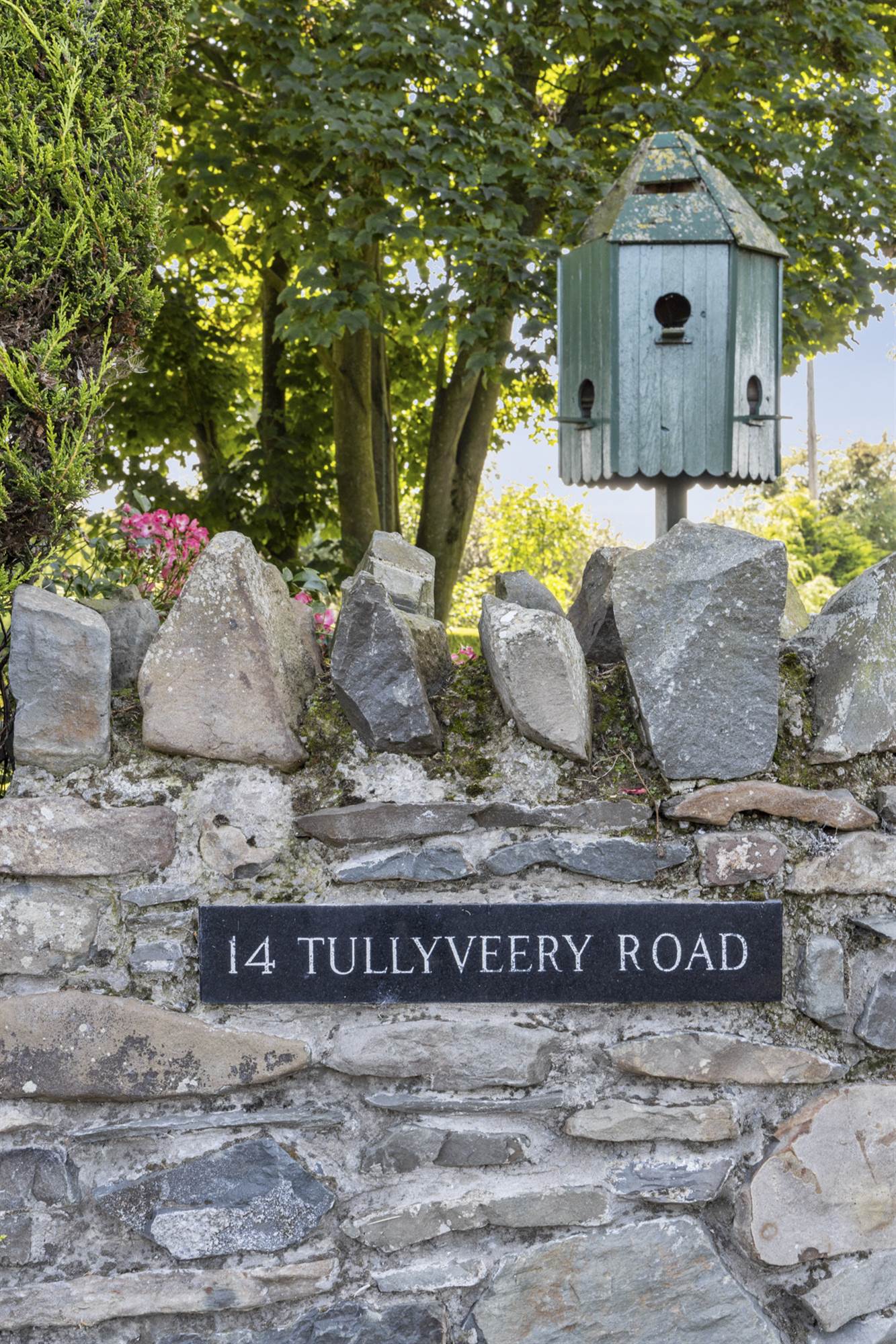 14 Tullyveery Road