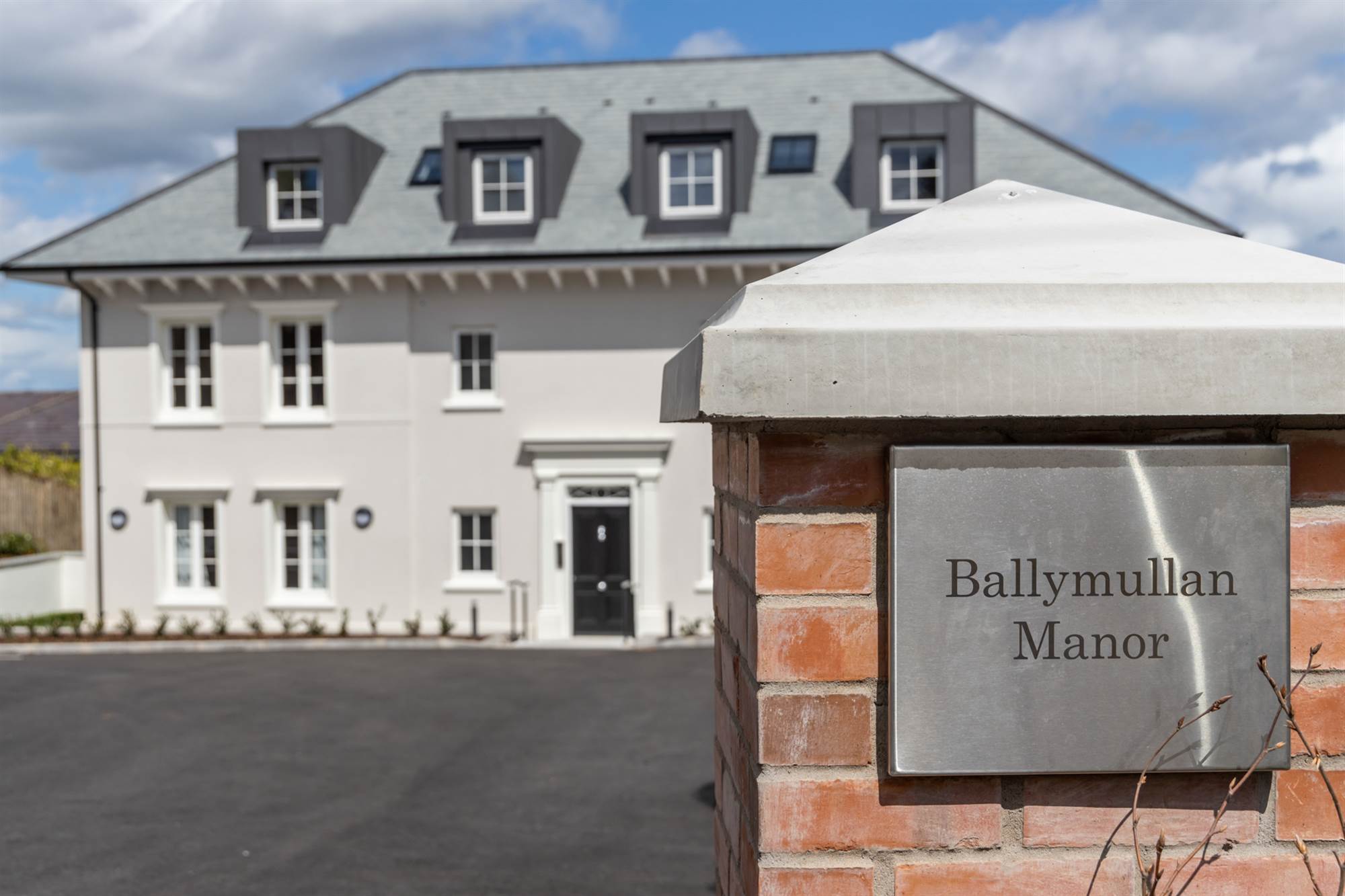 7 Ballymullan Manor