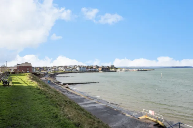 14 Ballyholme Esplanade, Bangor, County Down, BT20 5LZ