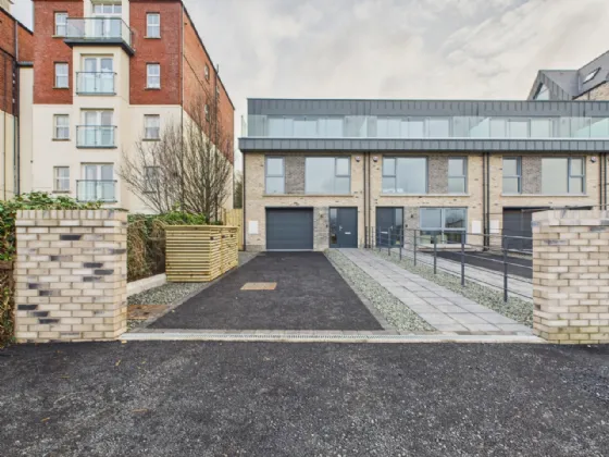 1 Priory Gate, Holywood, County Down, BT10 0FF