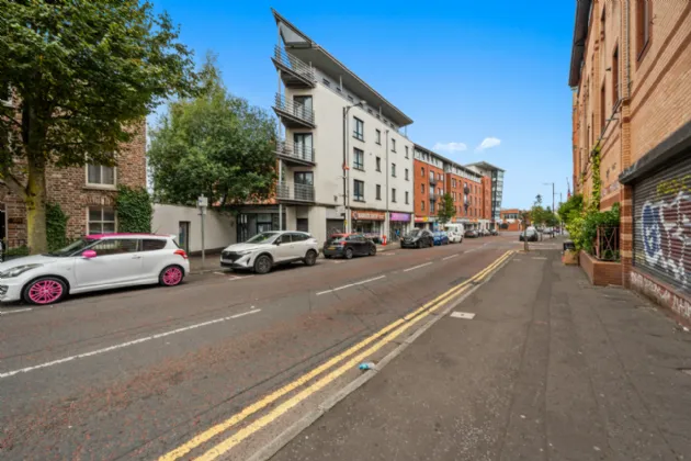 Apartment D 2.4, Whitehall Square, 181, Sandy Row, Belfast, BT12 5EU