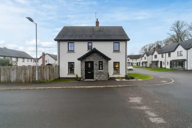 4 Blackrock Grove, Newtownards, County Down, BT23 4ZS
