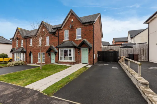 21 Millmount Village Meadows, Dundonald, Belfast, County Down, BT16 1AT