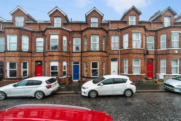71 Dunluce Avenue, Belfast, County Antrim, BT9 7AW