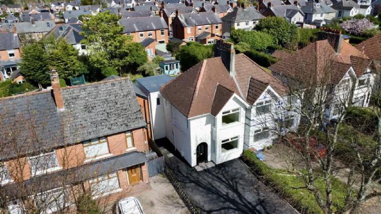 300 Castlereagh Road, Belfast, County Antrim, BT5 6AD