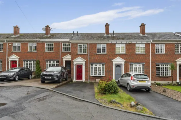 17 Eastleigh Dale, Belfast, County Antrim, BT4 3DT