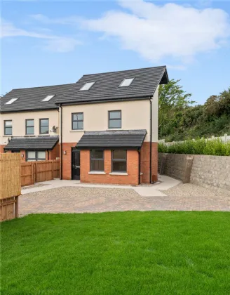 95F, Bangor Road, Newtownards, County Down, BT23 7BZ