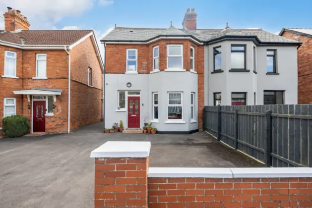 310 Cregagh Road, Belfast, County Antrim, BT6 9EW