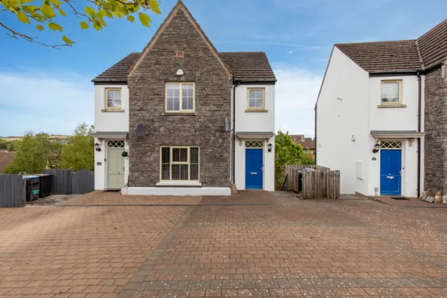 27 Coopers Mill Avenue, Dundonald, Belfast, BT16 1WR