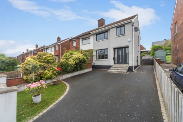 60 Roddens Crescent, Belfast, County Antrim, BT5 7JP