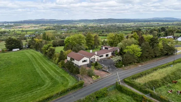 87 Old Ballyrobin Road, Templepatrick, BT41 4TJ