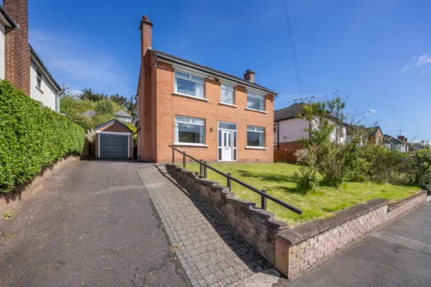 8 Hillside Drive, Belfast, County Antrim, BT9 5EJ