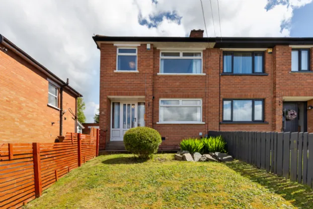 6 Castlemore Avenue, Belfast, County Antrim, BT6 9RF