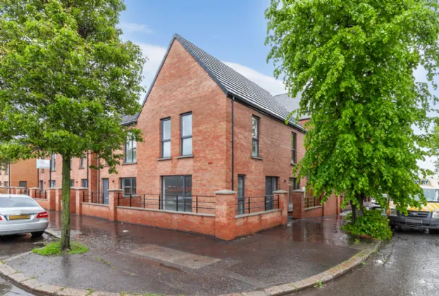 21 Castleton Avenue, Belfast, BT15 3ED