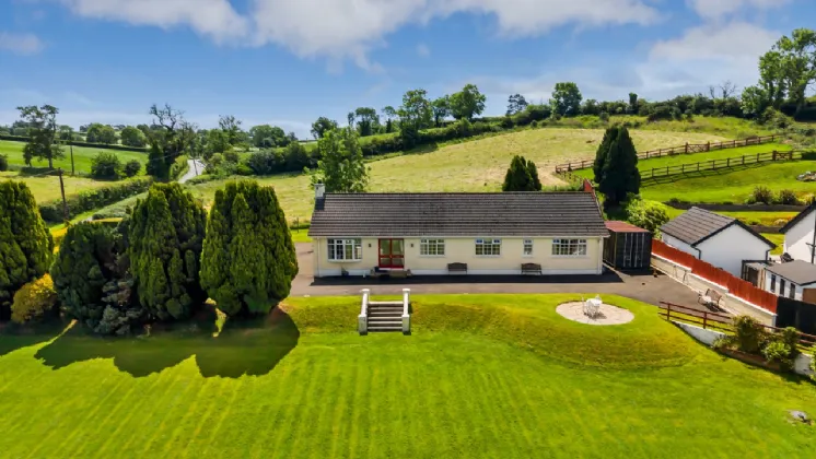 46 Braniel Road, Hillhall Road, Lisburn, BT27 5JJ