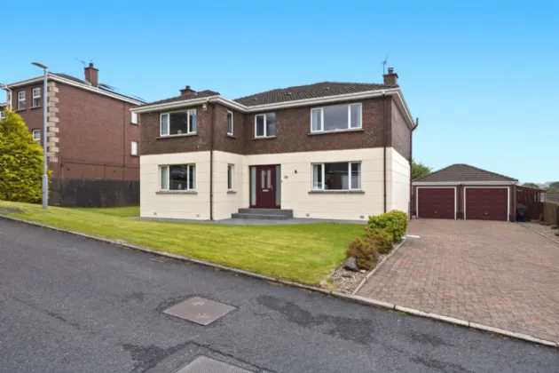 11 Lambert Rise, Dundonald, Belfast, BT16 1LQ