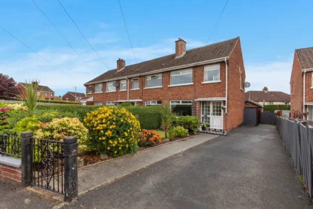 4 Braniel Park, Belfast, County Antrim, BT5 7JL