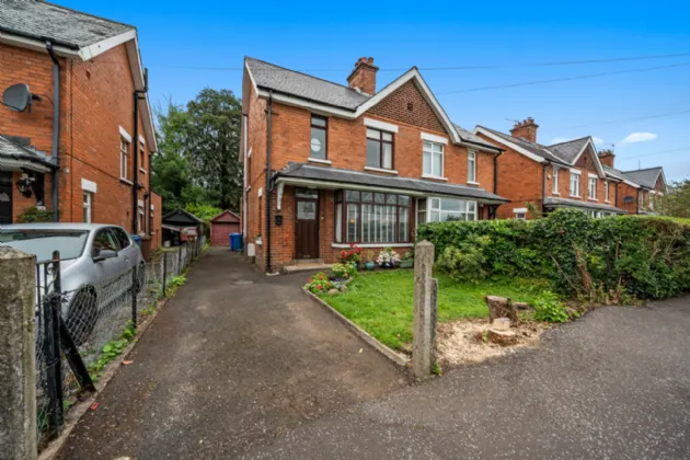 48 Lansdowne Park, Belfast, County Antrim, BT15 4AG