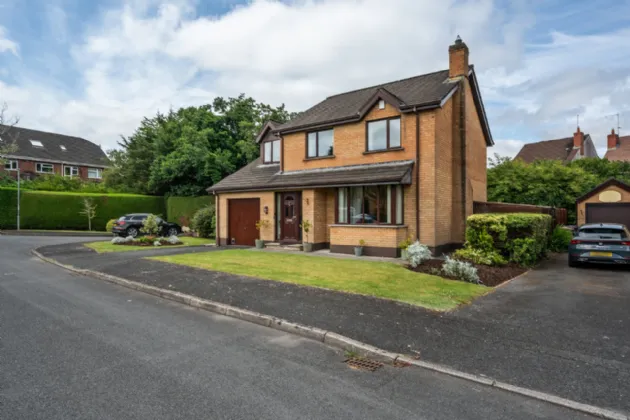 68 Royal Lodge Road, Belfast, County Down, BT8 7UL