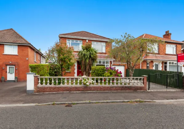 37 Sunningdale Park North, Belfast, County Antrim, BT14 6RZ