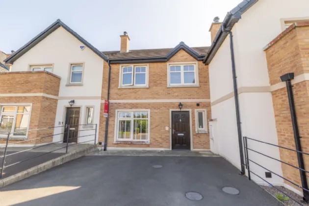 8 Belvedere Heights, Warrenpoint, Newry, BT34 3XZ