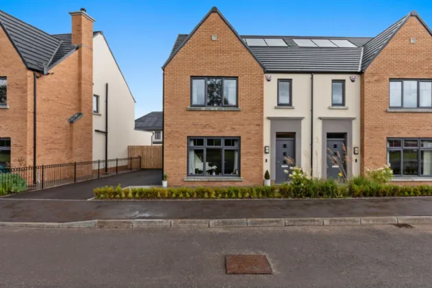 17 Mount Ober Drive, Belfast, County Down, BT8 6BJ