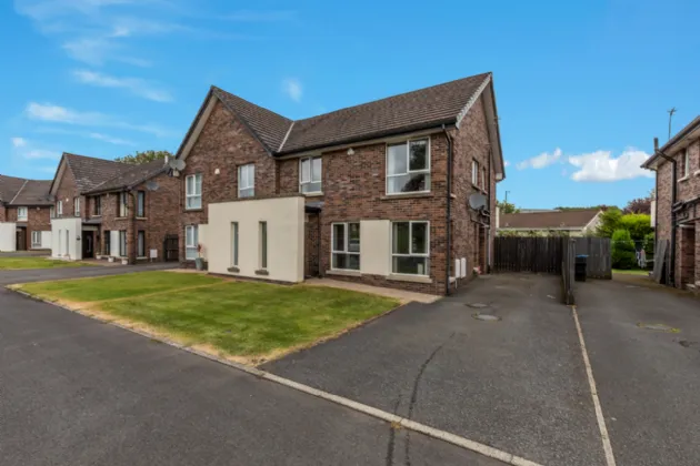 37 Rogan Wood, Newtownabbey, County Antrim, BT36 4BG