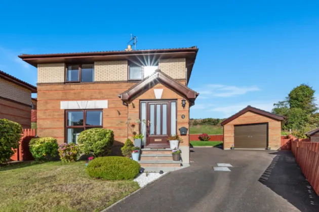 38 Grangewood Manor, Dundonald, Belfast, BT16 1GJ