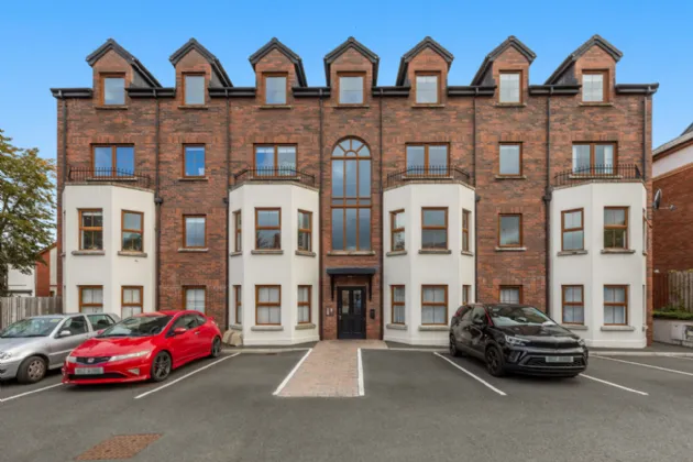 Apartment 10 One 20,, 120, Upper Newtownards Road, Belfast, BT4 3EQ