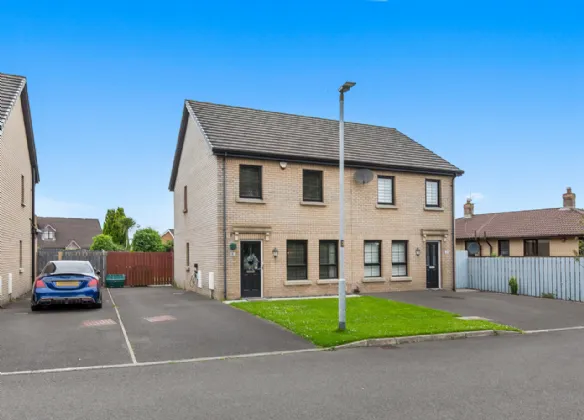 5 Hollybrook Hill, Newtownabbey, County Antrim, BT36 7FA