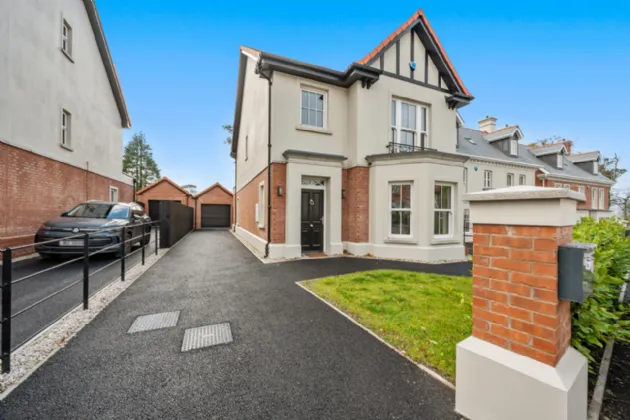 28 The Firs, Holywood, County Down, BT18 9GH