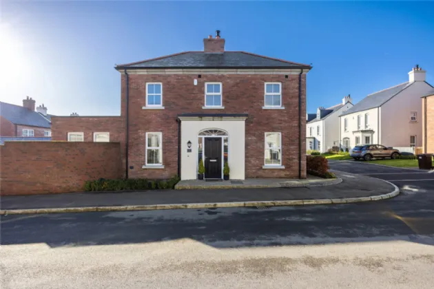 2 Hartley Hall Avenue, Greenisland, Carrickfergus, BT38 8BA