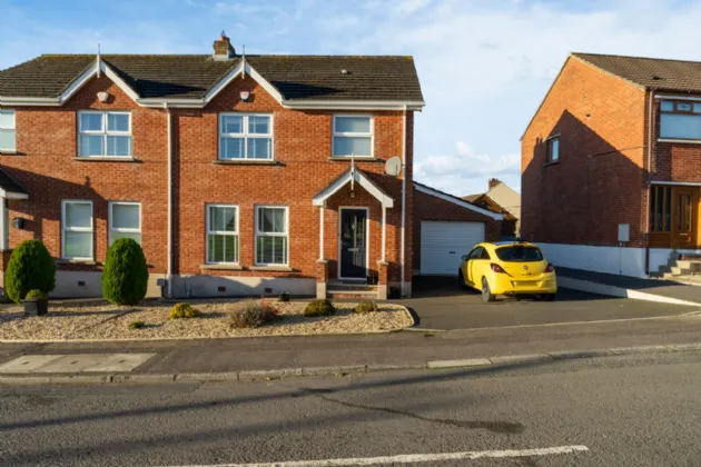 4 Copeland Crescent, Comber, Newtownards, BT23 5HY