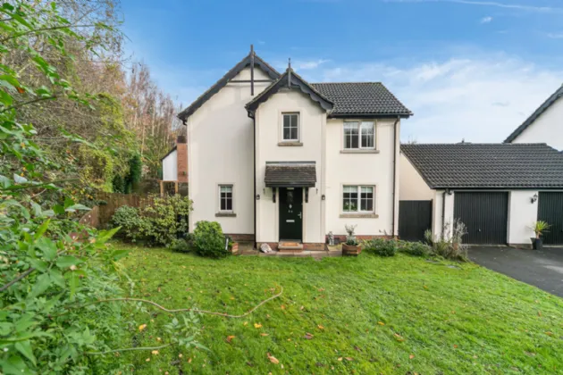 24 Lagmore Glen, Dunmurry, Belfast, BT17 0UZ