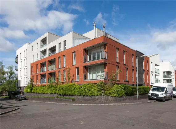 Apt 16, The Hull Building, 35 Annadale Crescent, Belfast, BT7 3NE