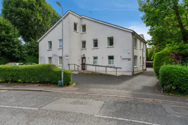 17 Kerrington Court, Marlborough Park South, Belfast, BT9 6JB