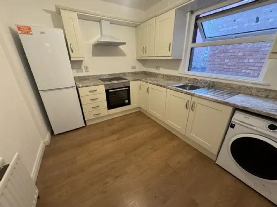 Flat 2, 10, Wellesley Avenue, Belfast, BT9 6DG