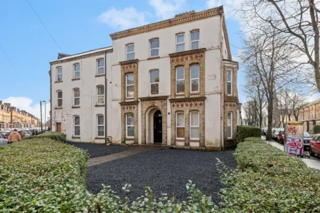 37 Cromwell Road, Belfast, County Antrim, BT7 1JX