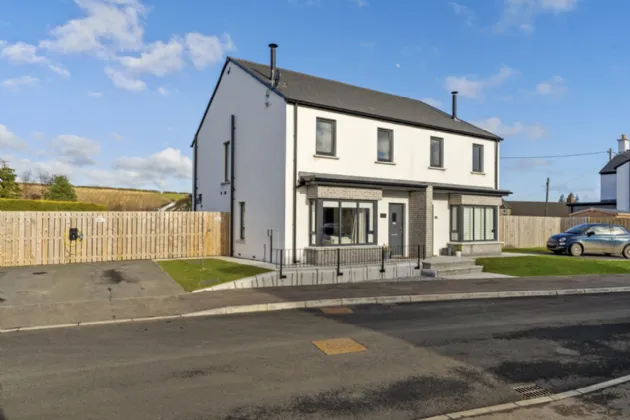 2 Whitehem Gardens, Killinchy, Newtownards, BT23 6FN