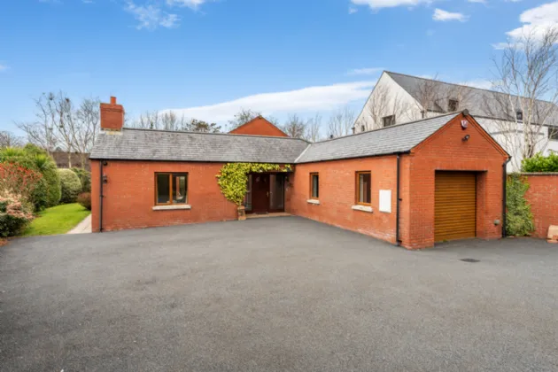 5 Carnathan Lane, Donaghadee, County Down, BT21 0EH