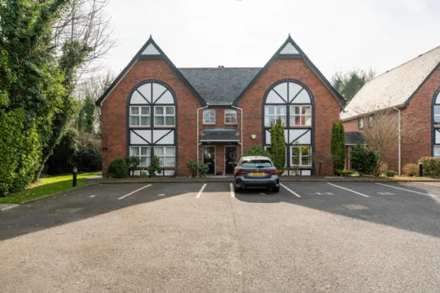 4 Craigtara, My Ladys Mile, Holywood, County Down, BT18 9EE