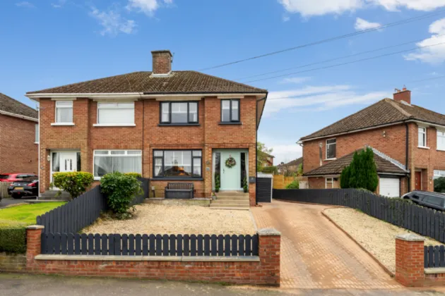 23 Wanstead Road, Dundonald, Belfast, BT16 2EJ