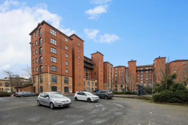 Apartment 41 Clarendon Quay, 2, Pilot Place, Belfast, BT1 3AG