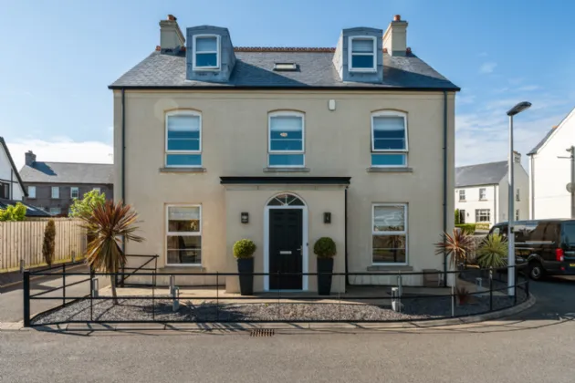 7 Hartley Hall Close, Greenisland, Carrickfergus, County Antrim, BT38 8ZQ