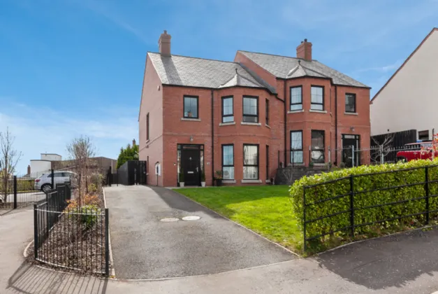 20 Donegall Park Gardens, Belfast, County Antrim, BT15 5EU