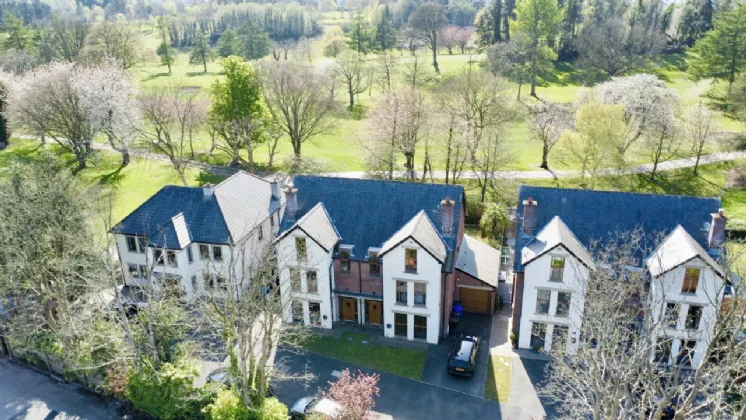 71B Shandon Park, Belfast, County Antrim, BT5 6NY