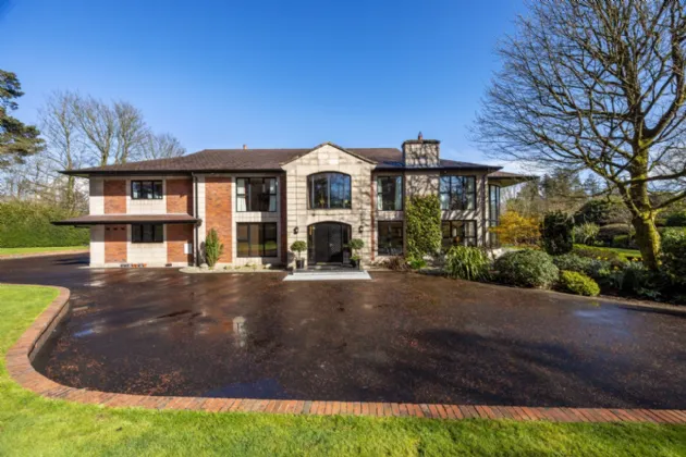 190 Upper Malone Road, Belfast, County Antrim, BT17 9JZ