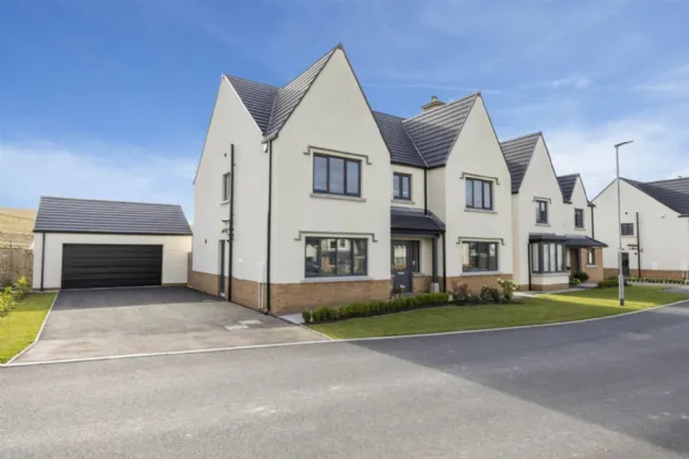 39 Ashgrove Walk, Comber, Newtownards, BT23 5LU