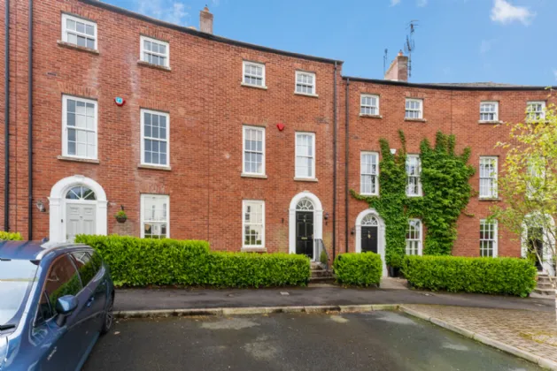11 Kilwarlin Crescent, Hillsborough, County Down, BT26 6QF
